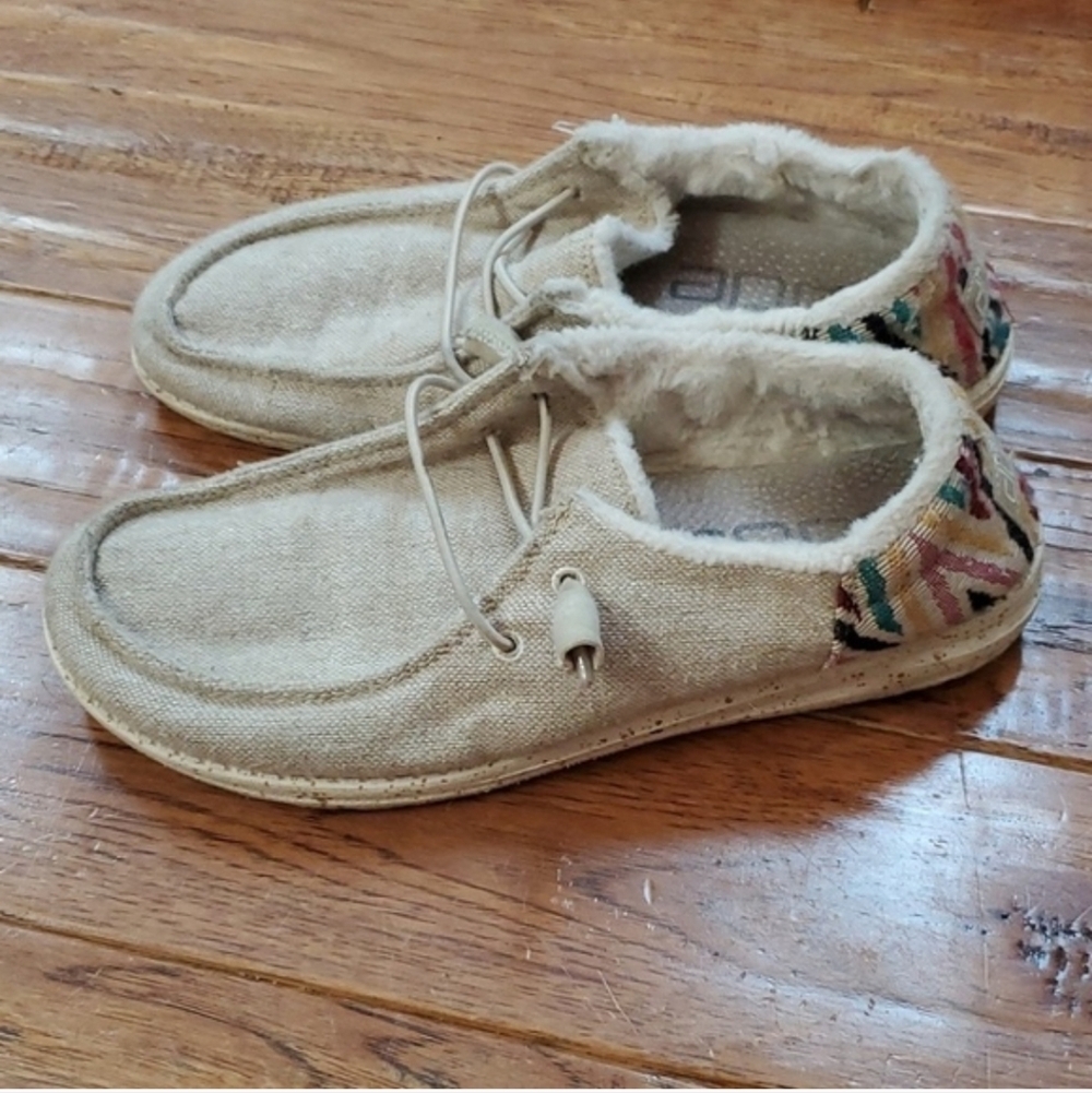 Hey Dude Wendy Funk Wool beige Native Indian Shoes
